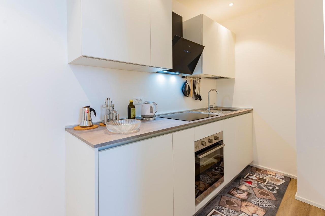 Piazza Salotto & Stazione Comfy Apartment 페스카라 외부 사진