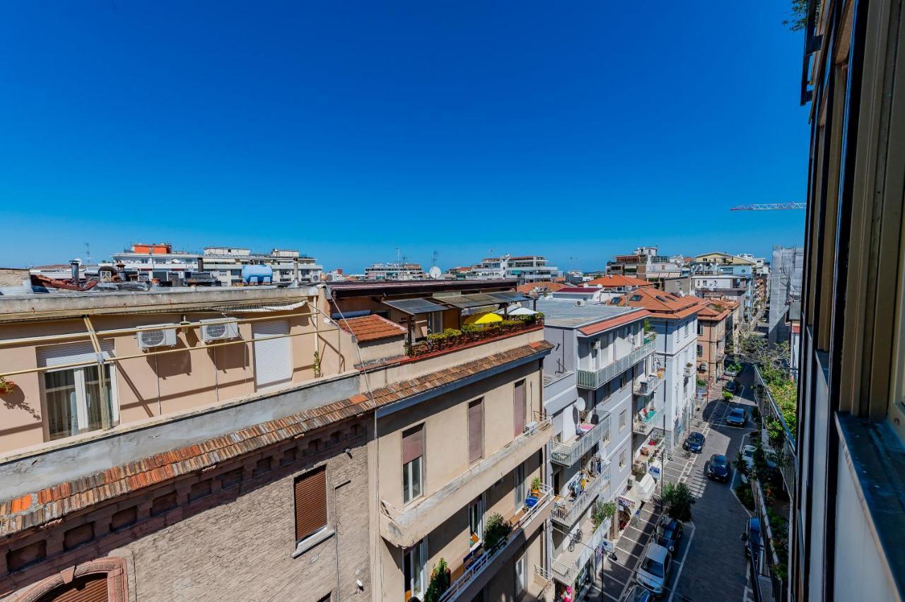 Piazza Salotto & Stazione Comfy Apartment 페스카라 외부 사진