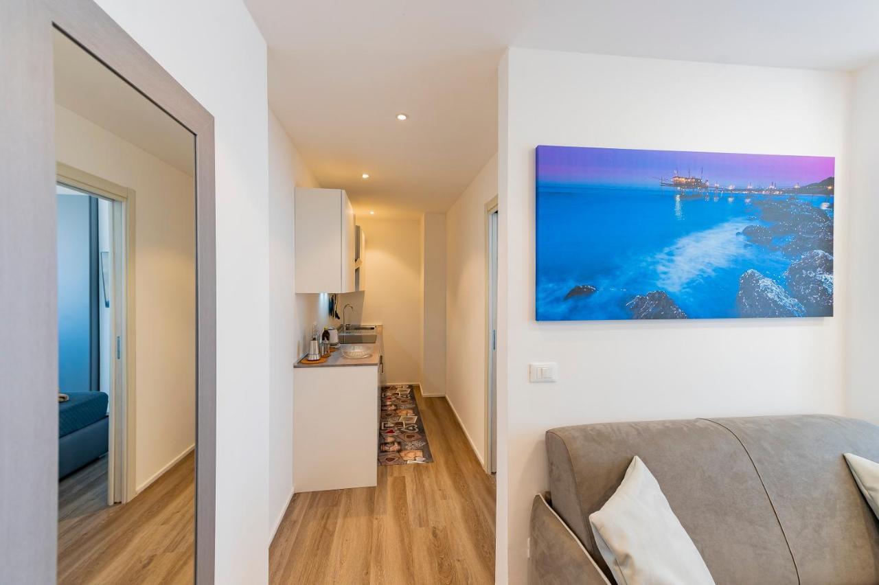 Piazza Salotto & Stazione Comfy Apartment 페스카라 외부 사진